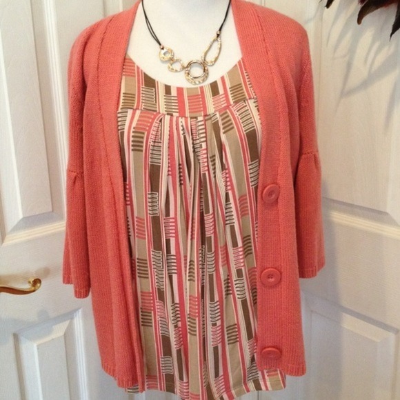 Sleeveless top in salmon, pink and brown - Picture 2 of 4
